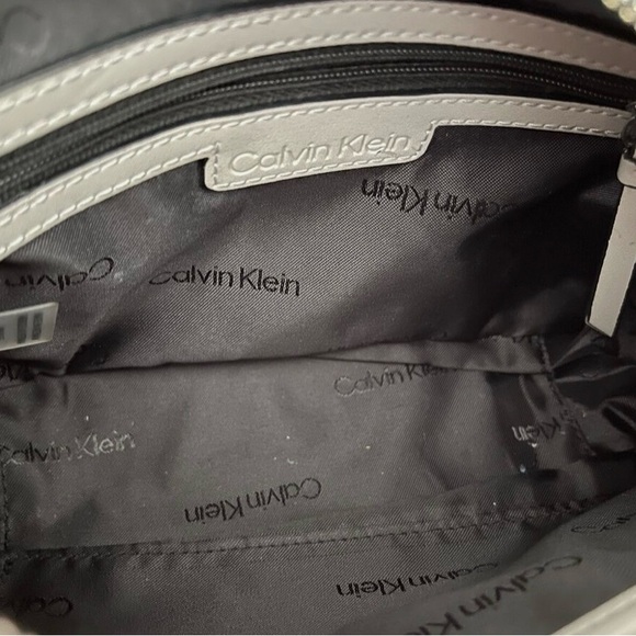 Calvin Klein Black and Gray Interior Bag - Picture 4 of 5